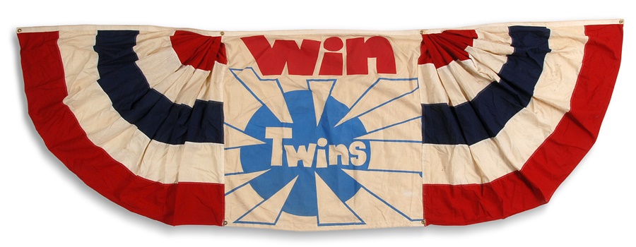 The Fred Budde Collection - Win Twins Bunting