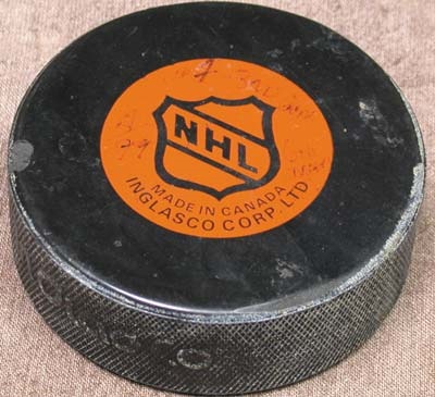 1990's Wayne Gretzky Assist Puck