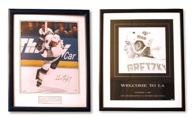 Wayne Gretzky Framed Upper Deck Authenticated Photograph & Print (2)