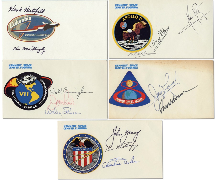 - Collection of Kennedy Space Center Signed Cachets with Appolo 11 (13)