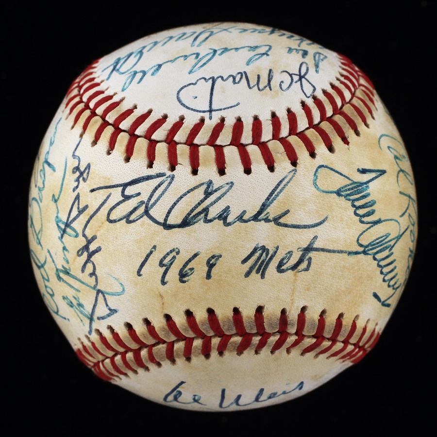 Baseball Autographs - 1969 New York Mets Team Signed Baseball