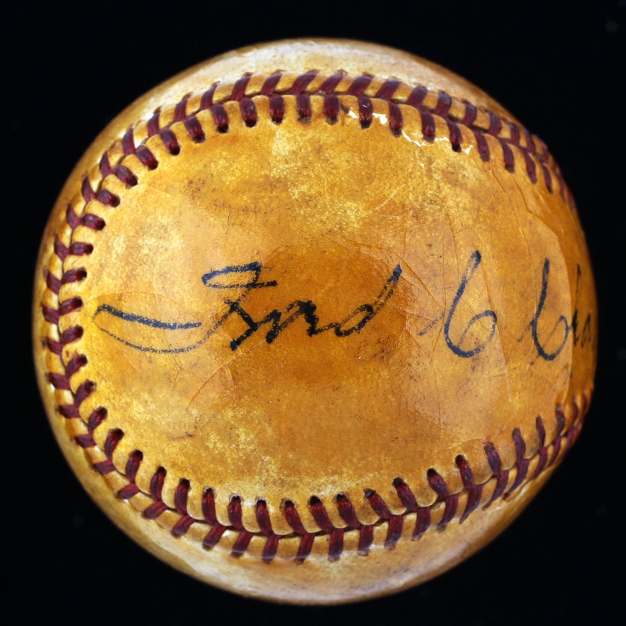 Baseball Autographs - Fred Clarke Single Signed Baseball