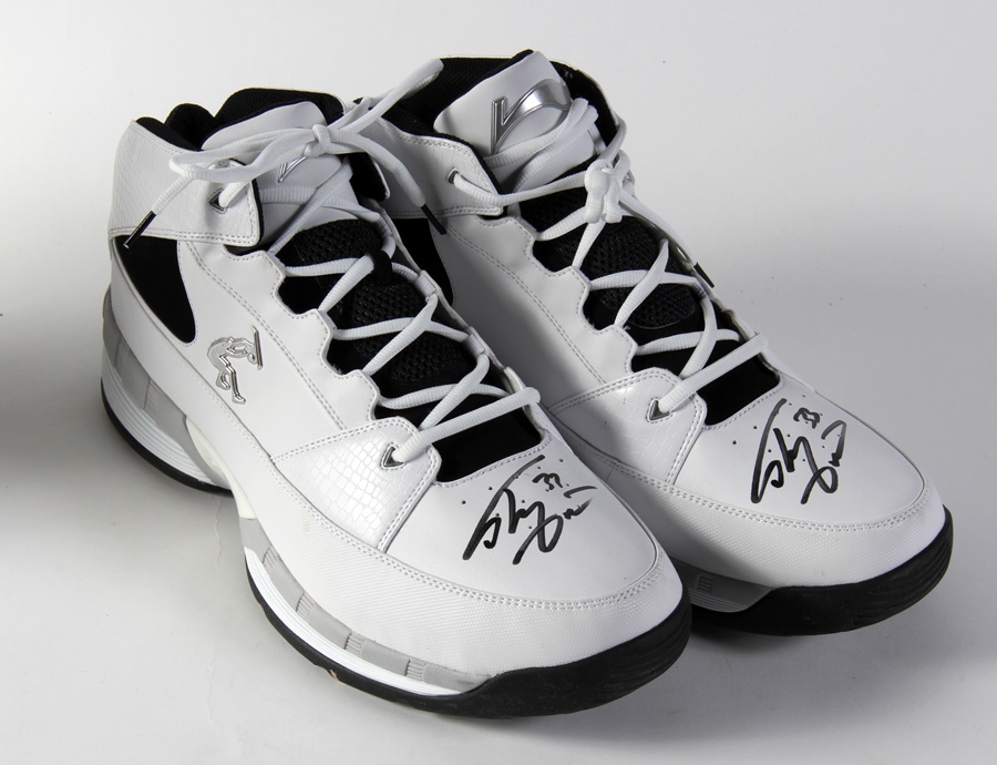 - Shaquille O'Neal Game Worn Sneakers