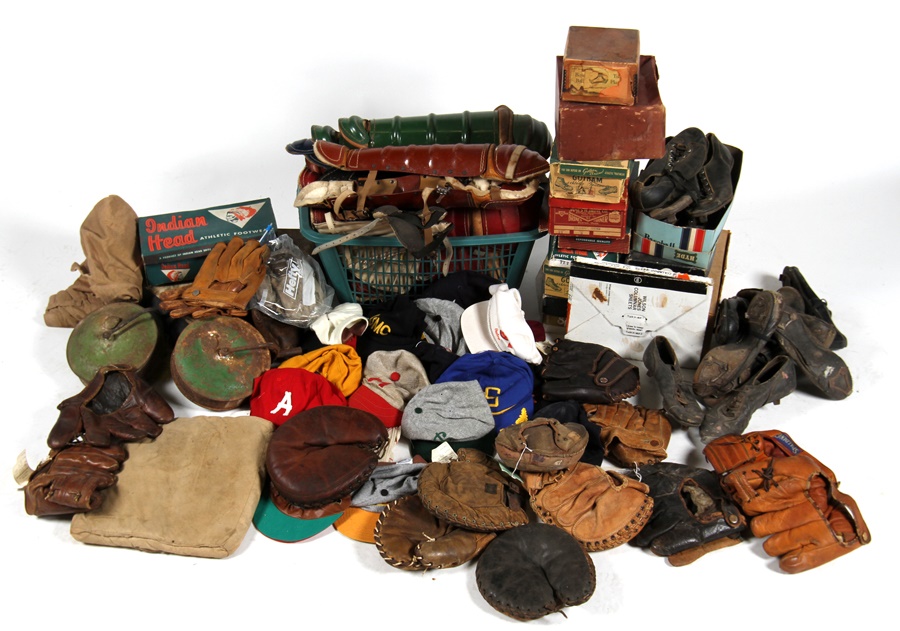 - Miscellaneous Vintage Baseball Equipment