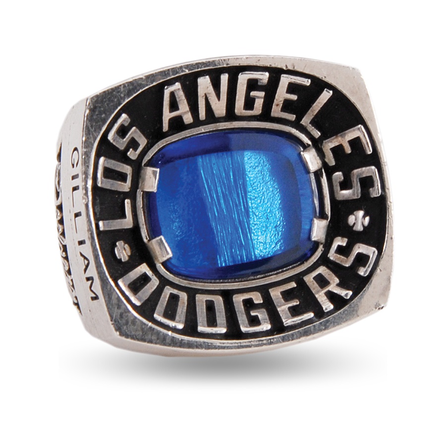 Sports Rings And Awards - 1987 Jim Gilliam Dodger Stadium 25th Anniversary Ring