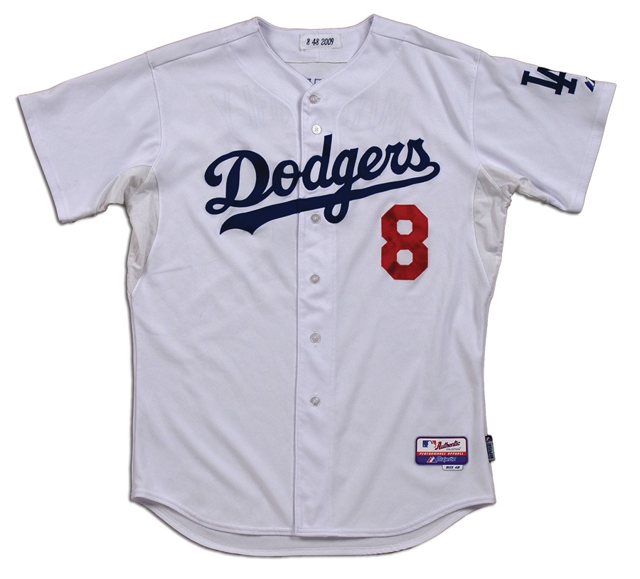 - 2009 Don Mattingly Los Angeles Dodgers Game Worn Jersey