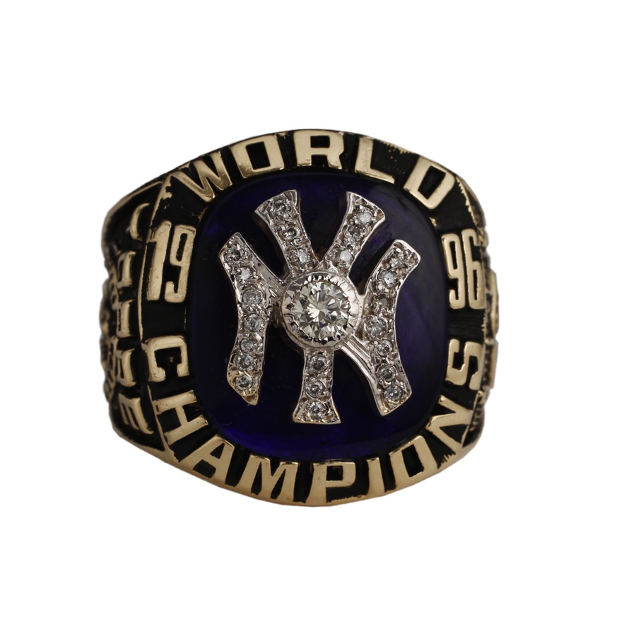 Sports Rings And Awards - 1996 New York Yankees World Championship Replica Ring