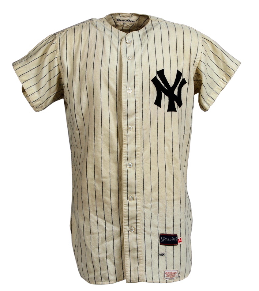 Baseball Equipment - Steve Hamilton 1968 New York Yankees Home Jersey