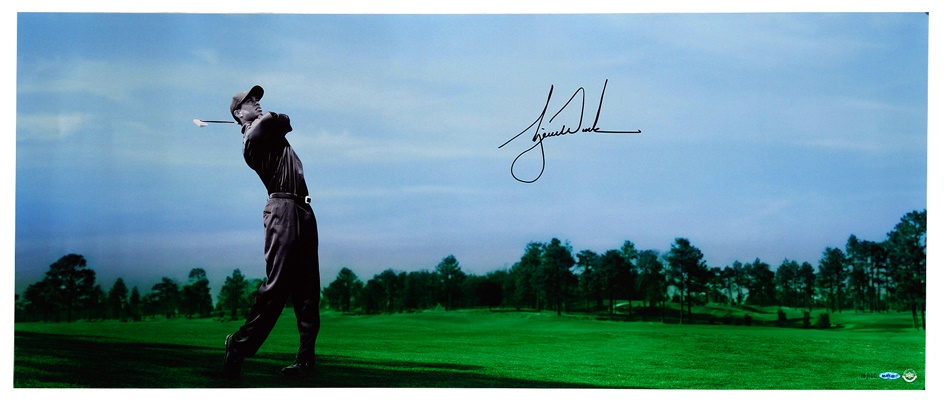 Soccer & All Sports - Tiger Woods Signed Panoramic Photograph (UDA)