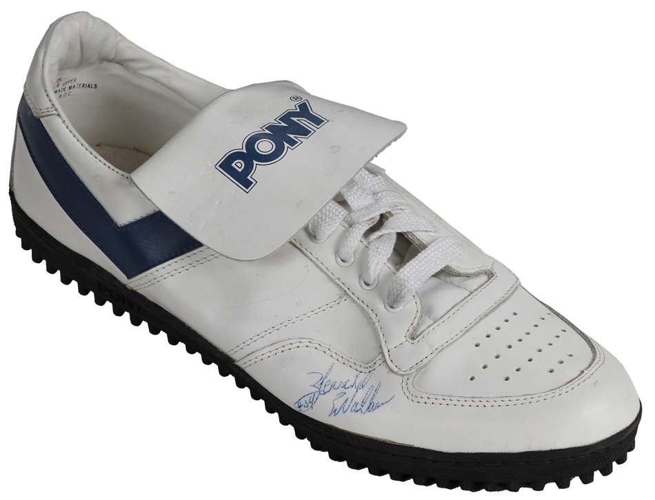The Ike Kuhns Collection - Herschel Walker Signed Game Shoe