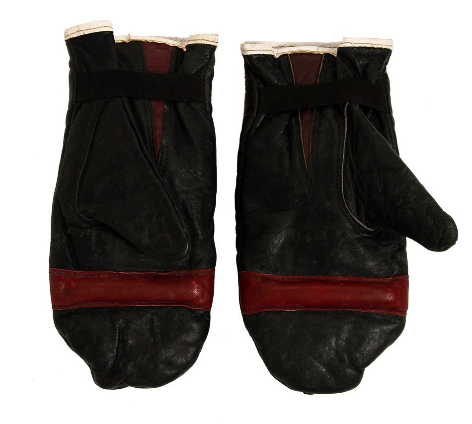 Muhammad Ali & Boxing - Cassius Clay Training Bag Gloves