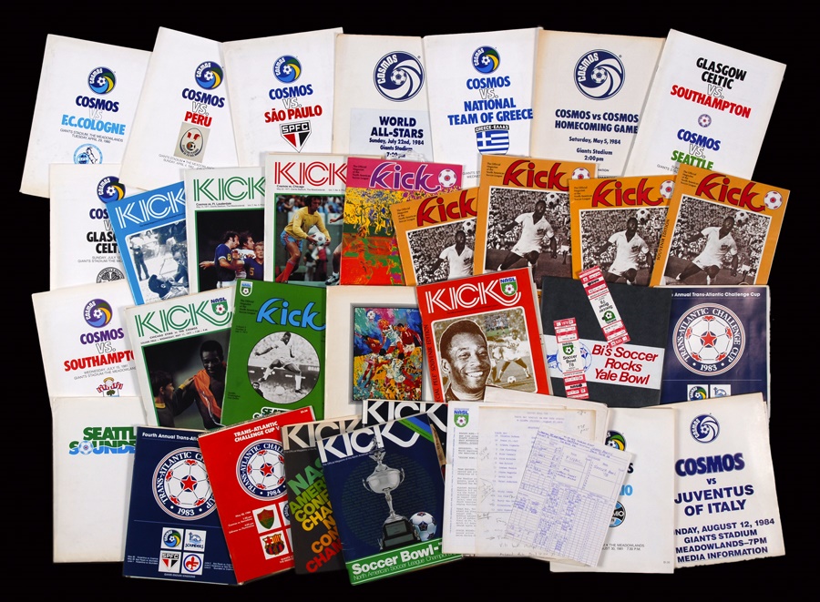 - Pele & NY Cosmos Soccer Program Collection (260)