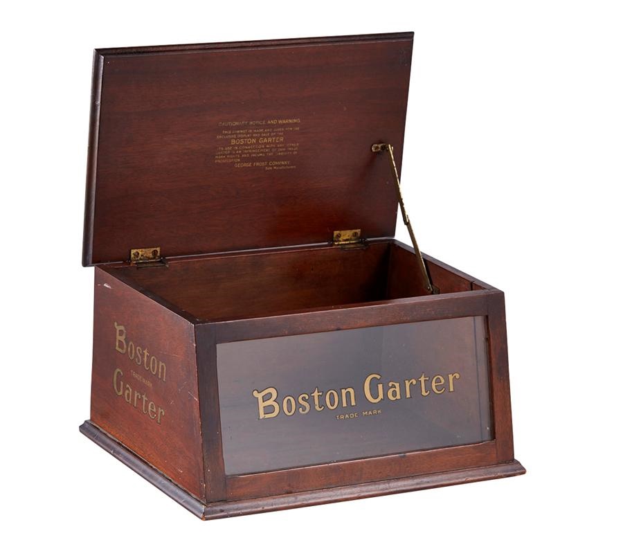 Sports and Non Sports Cards - Boston Garter Point of Purchase Display Case