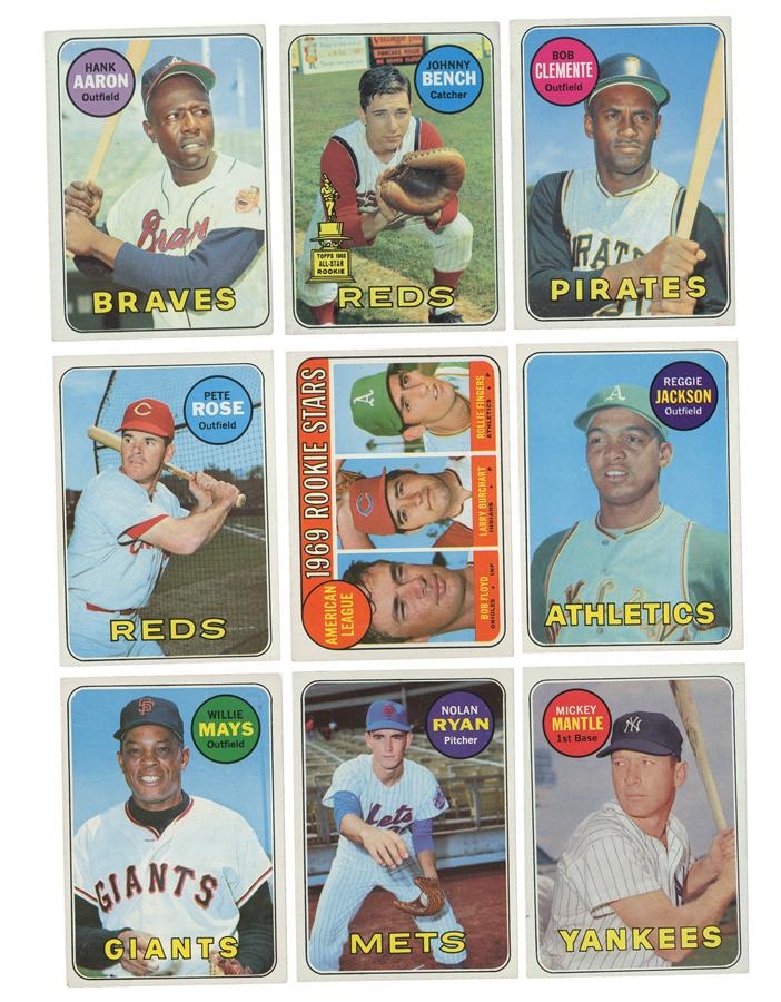- 1969 Topps Baseball Card Near Complete Set