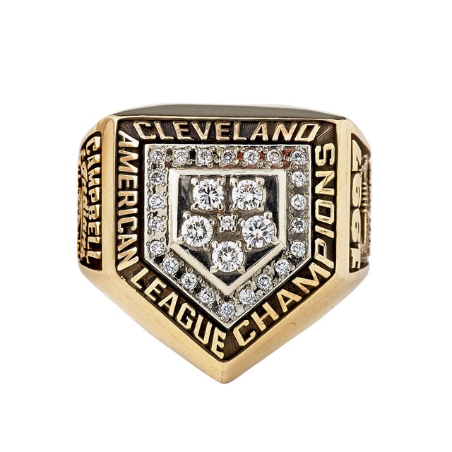 Sports Rings And Awards - 1997 Cleveland Indians American League Championship Ring