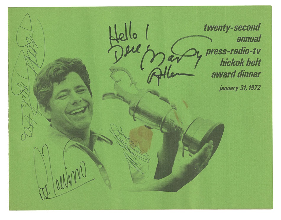 Baseball Autographs - 1972 Roberto Celemente Signed Hickok Belt Award Dinner Program