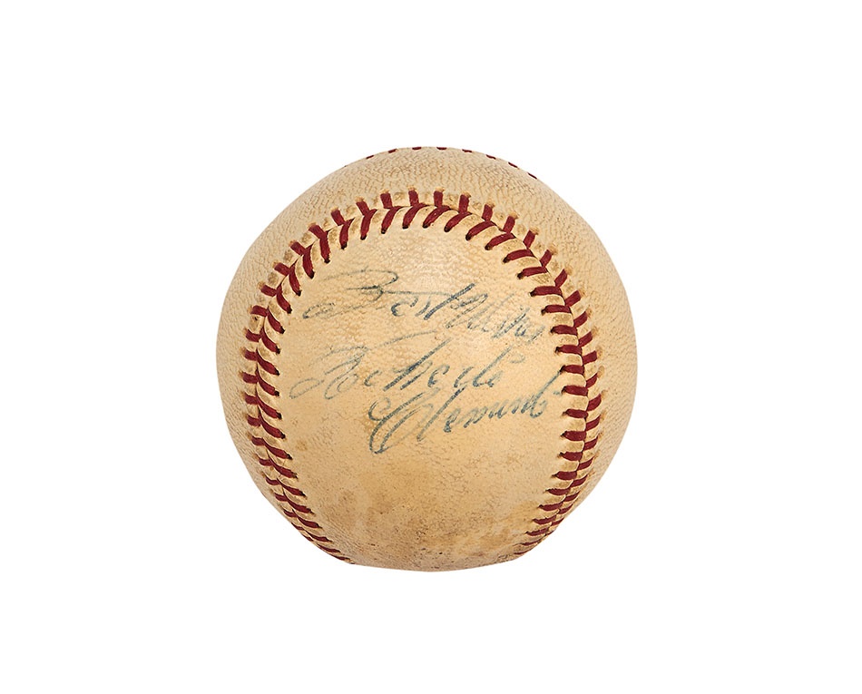Roberto Clemente Single-Signed Baseball 7.5/10