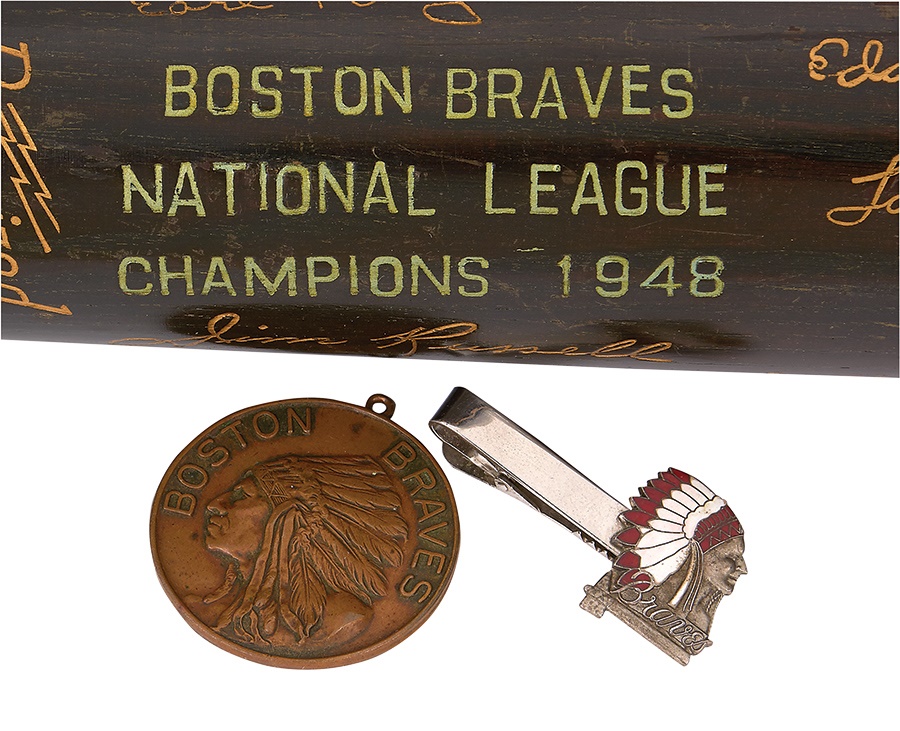 Boston Sports - 1948 Boston Braves Jewelry & Presentation Lot (3)