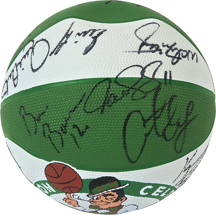 1998-99 Boston Celtics Team Signed Basketball