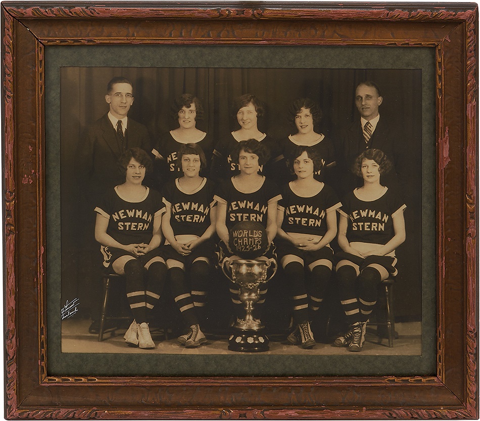 - 1925-26 World Champion Girls Basketball Photo