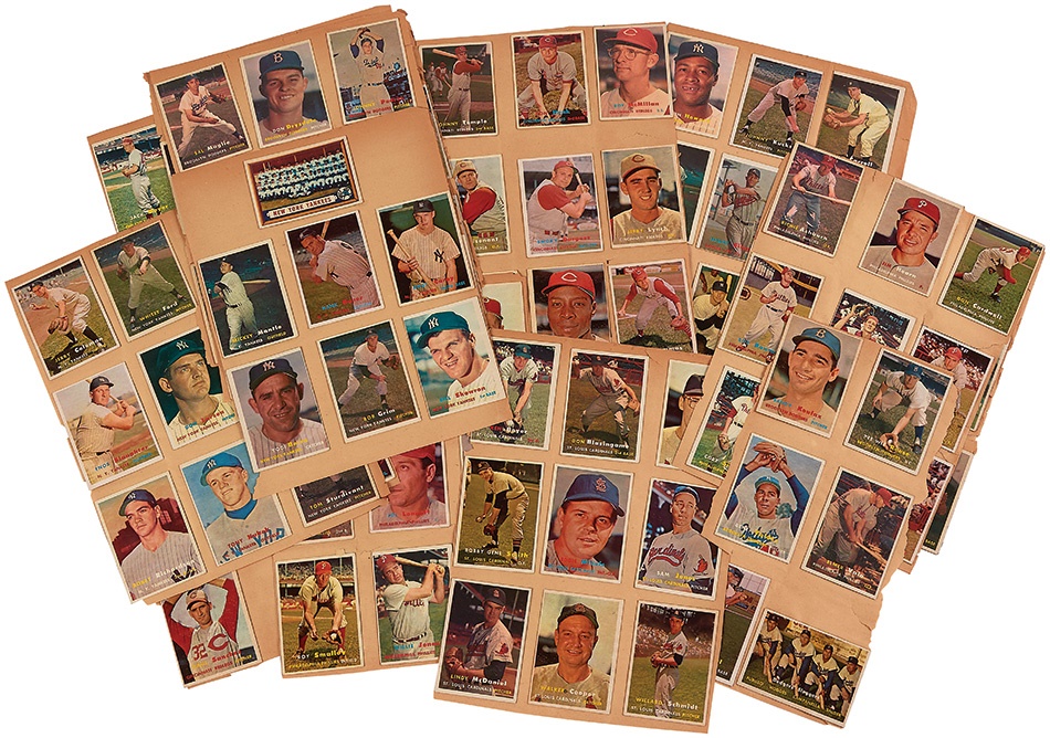 - 1957 Topps Baseball Card Lot