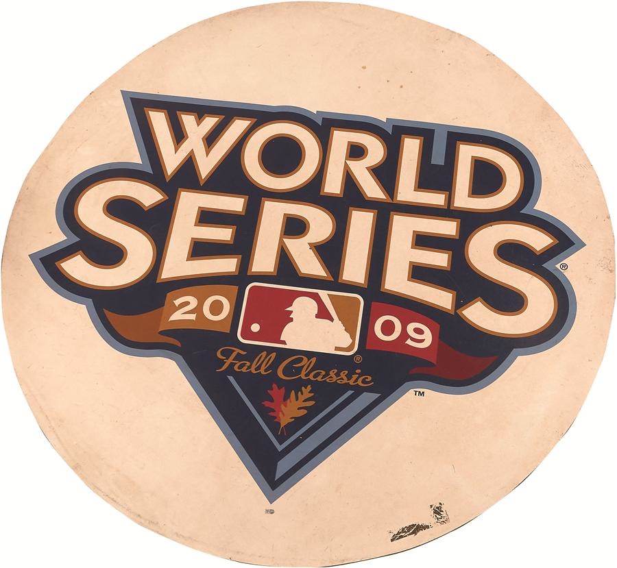 Stadium Artifacts - 2009 World Series Yankee Stadium Game Used On Deck Circle (MLB Hologram)