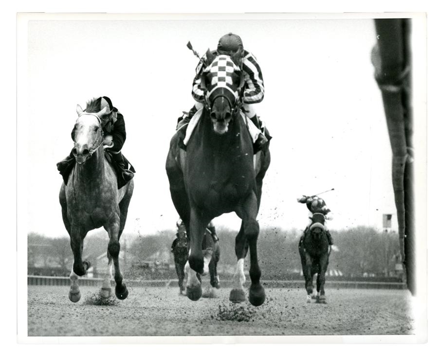 Horse Racing - Secretariat Wins Belmont Press Photo