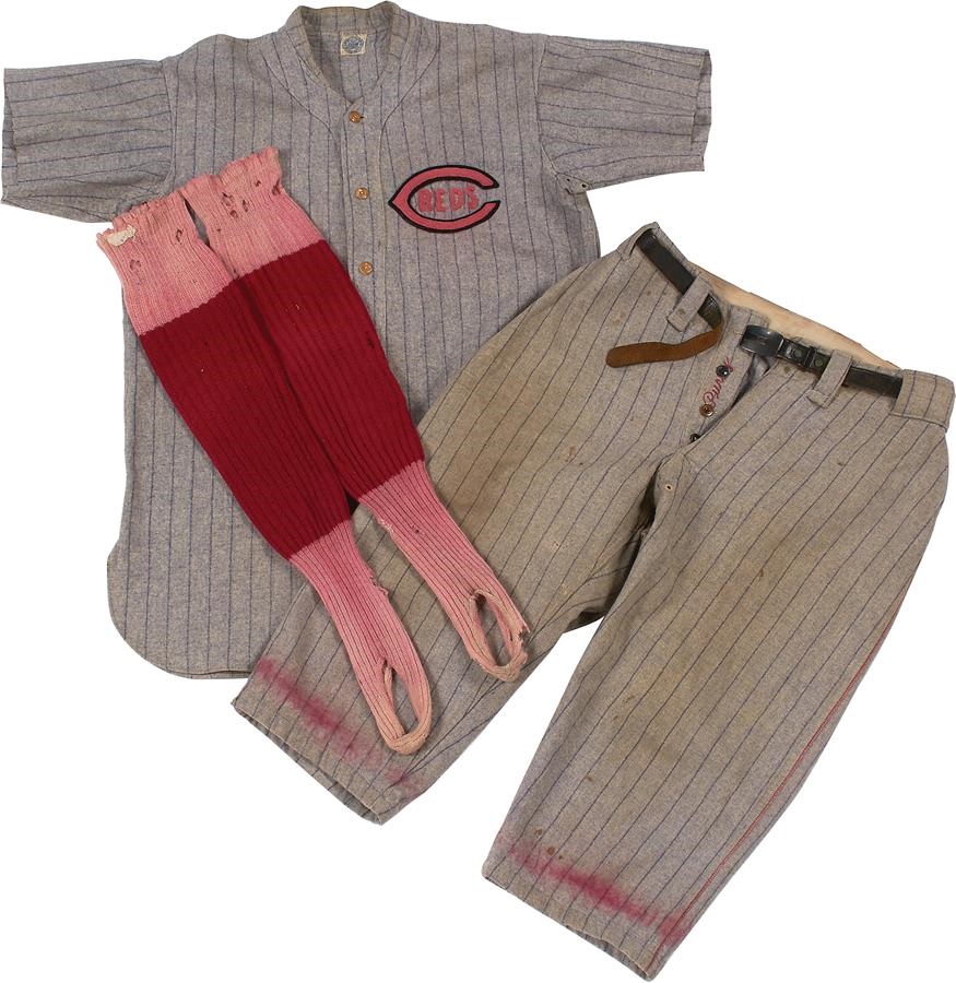 - 1927 Cincinnati Reds Game Worn Uniform Worn by Pid Purdy