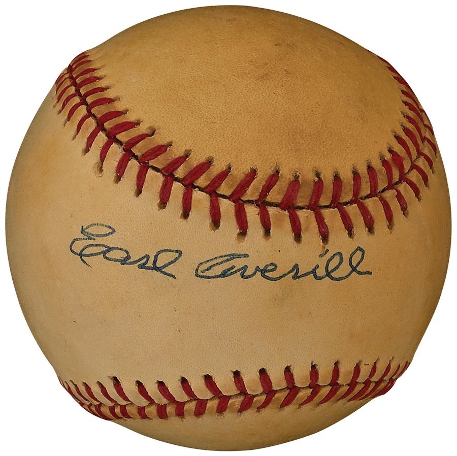 Baseball Autographs - Earl Averill Single Signed Baseball