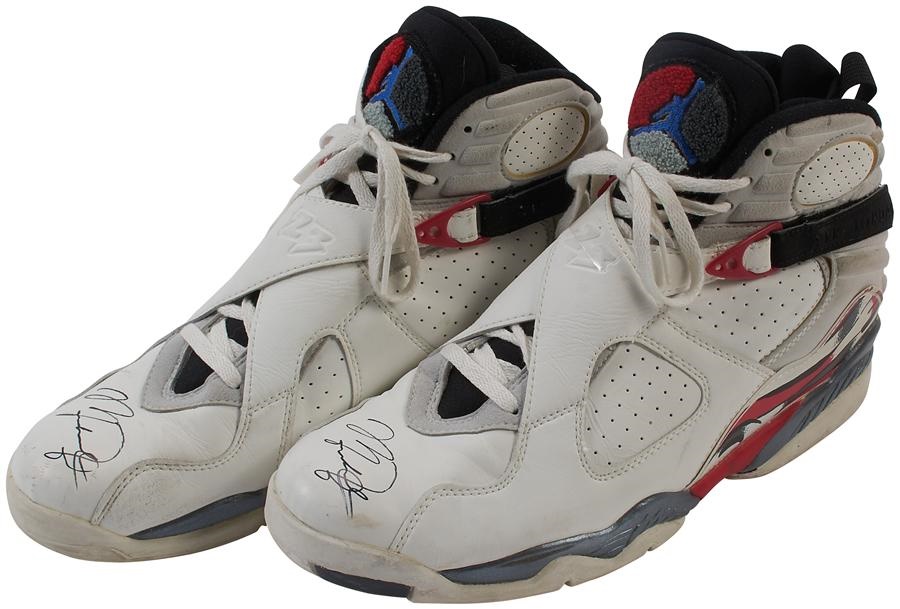 Basketball - 1992-93 Michael Jordan Signed Game Worn Sneakers