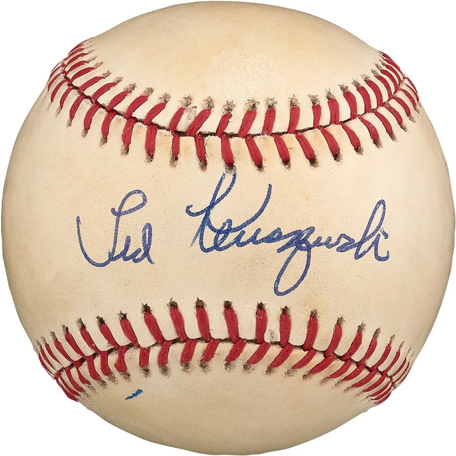 Baseball Autographs - Ted Kluszewski Single Signed Baseball