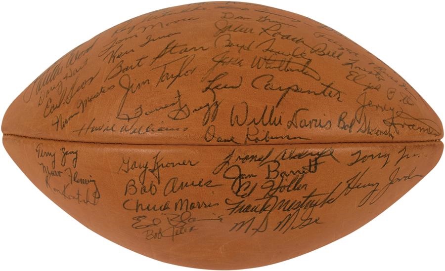 High Grade 1962 Green Bay Packers Team Signed Football