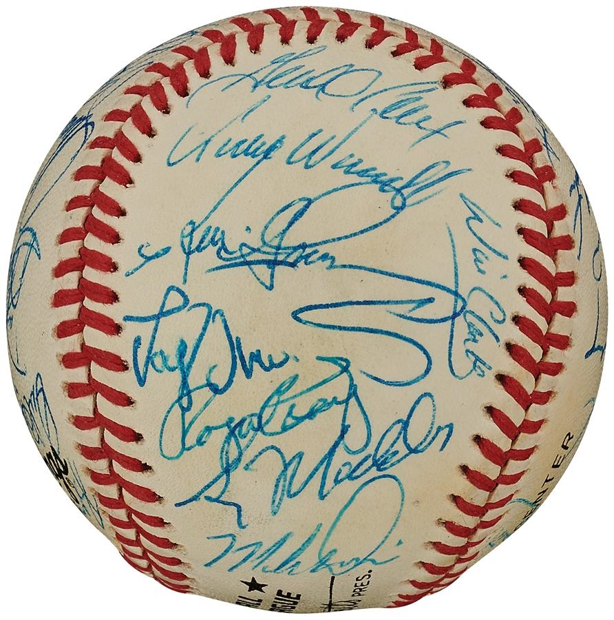 Baseball Autographs - 1988 National League All -Stars Team Signed Baseball