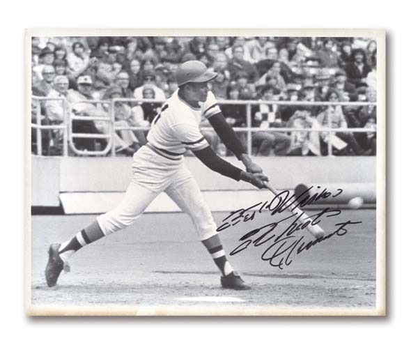 - 1972 Roberto Clemente Signed 3,000th Hit Photograph (8x10")