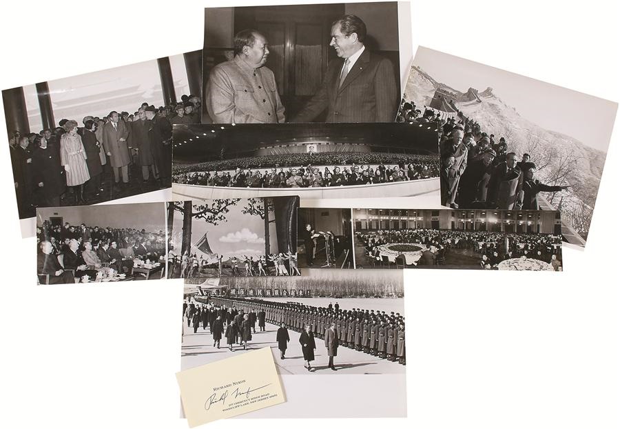 Rock And Pop Culture - Richard Nixon 1972 Trip to China Panoramic Photos & Signed Business Card (10)