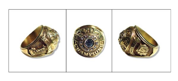 Hockey Rings and Awards - Bobby Hull 1966-67 Chicago Blackhawks NHL Championship Ring