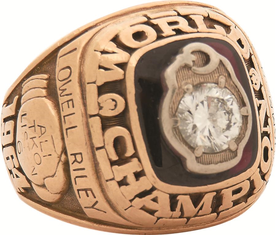 Collection of Muhammad Ali's Manager's Personal Ph - 1974 Muhammad Ali "Rumble In The Jungle" World Championship Ring