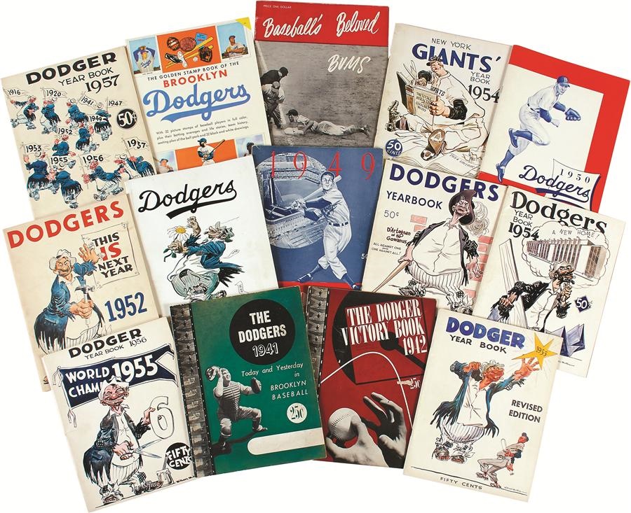 - Run Of Brooklyn Dodgers Yearbooks & Original Mailing Envelope (14)