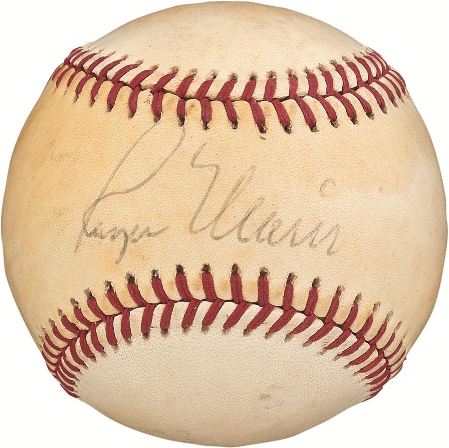 The Mike Shannon St. Louis Cardinals Collection - Roger Maris Single-Signed Baseball from Teammate Mike Shannon (PSA)