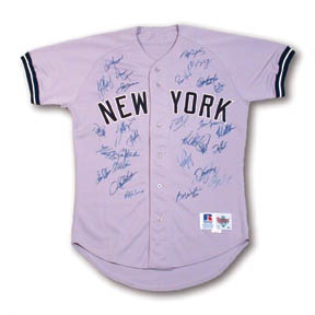 NY Yankees, Giants & Mets - 2000 New York Yankees Team Signed Jersey