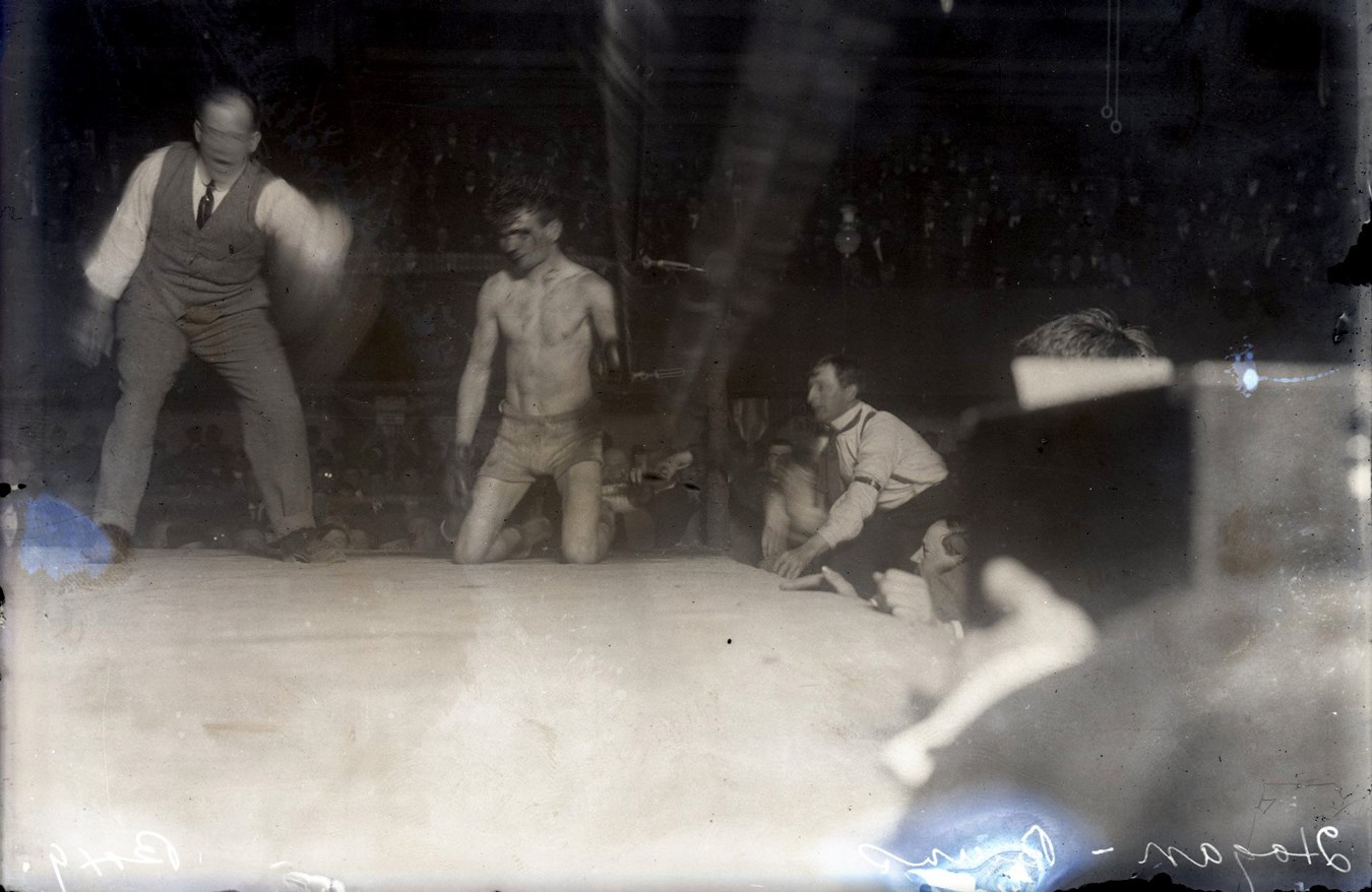 Early 1900s Hogan vs. Burns "KO in the Ring" Type I Glass Plate Negatives by Dana Studio (2)