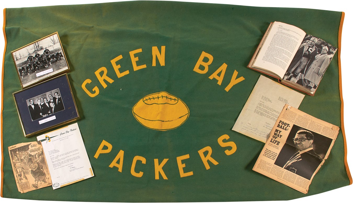 - 1966 Green Bay Packers World Championship Blanket w/Signed Book and Letter - Presented by Vince Lombardi (PSA)