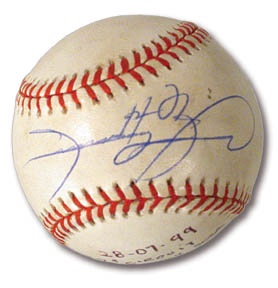 Game Used Baseballs - 1999 Sammy Sosa 37th Home Run Baseball