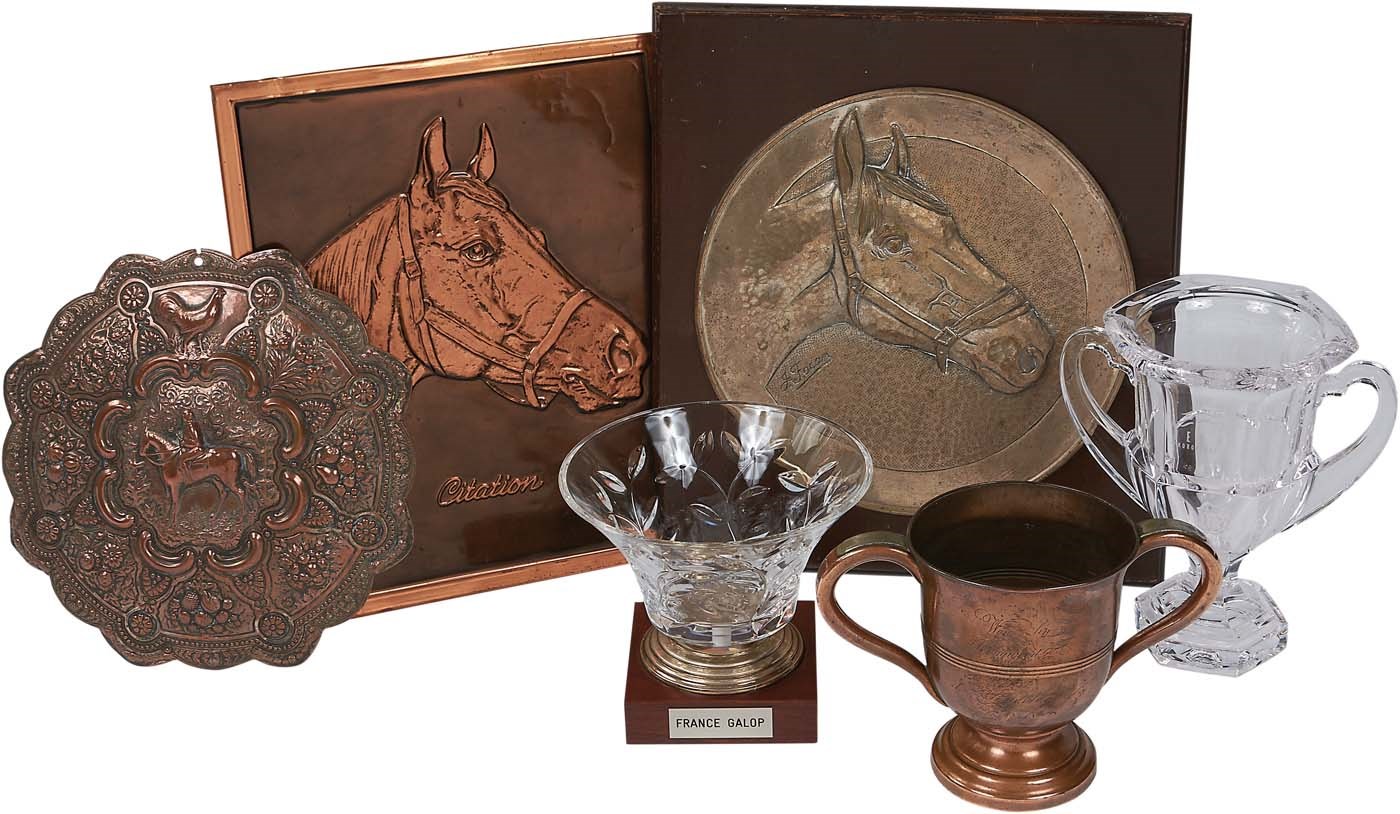 Horse Racing - Horse Racing Trophies and Special Display Pieces (6)
