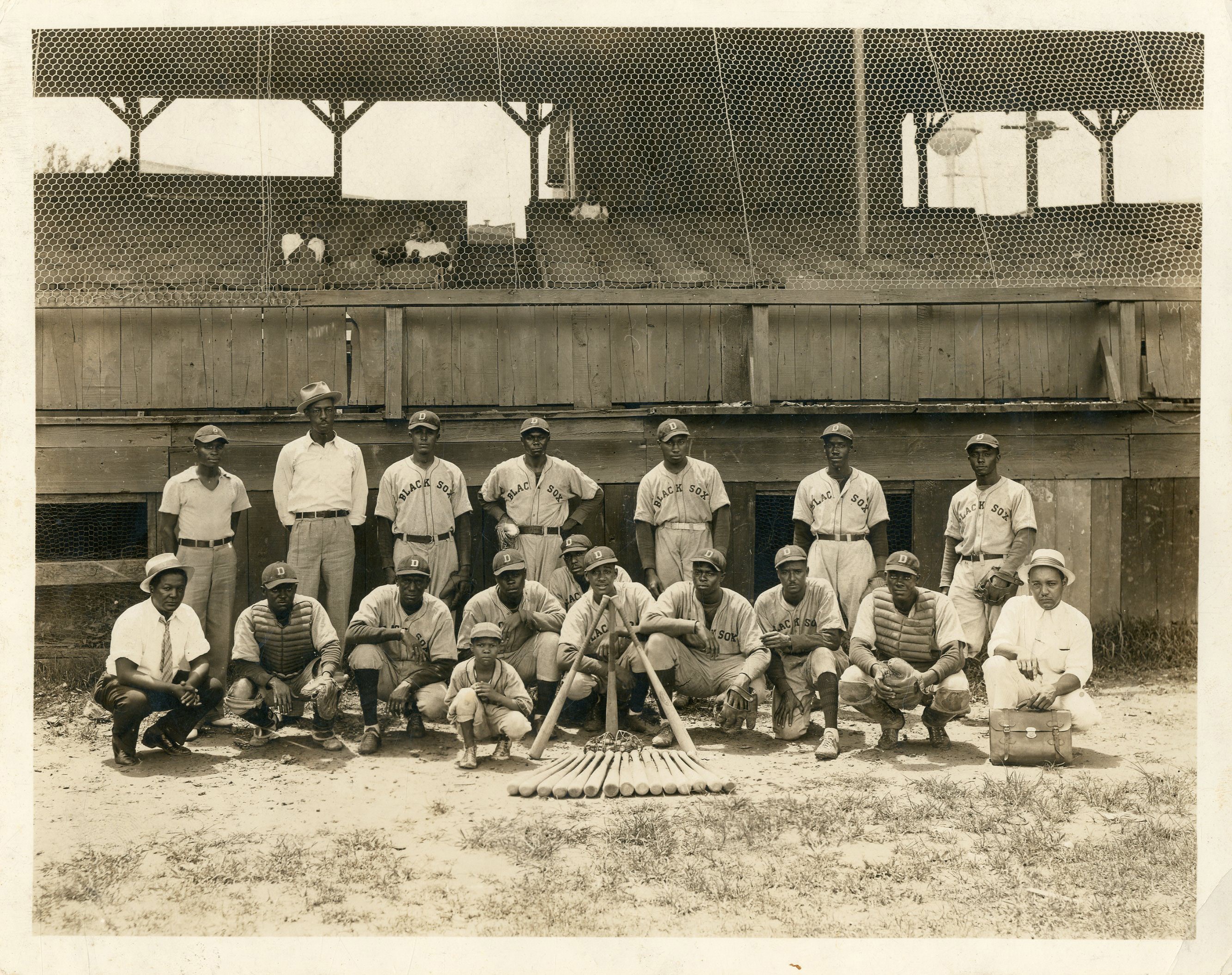 Negro League, Latin, Japanese & International Base - 1938 Durham Black Sox Team Photograph