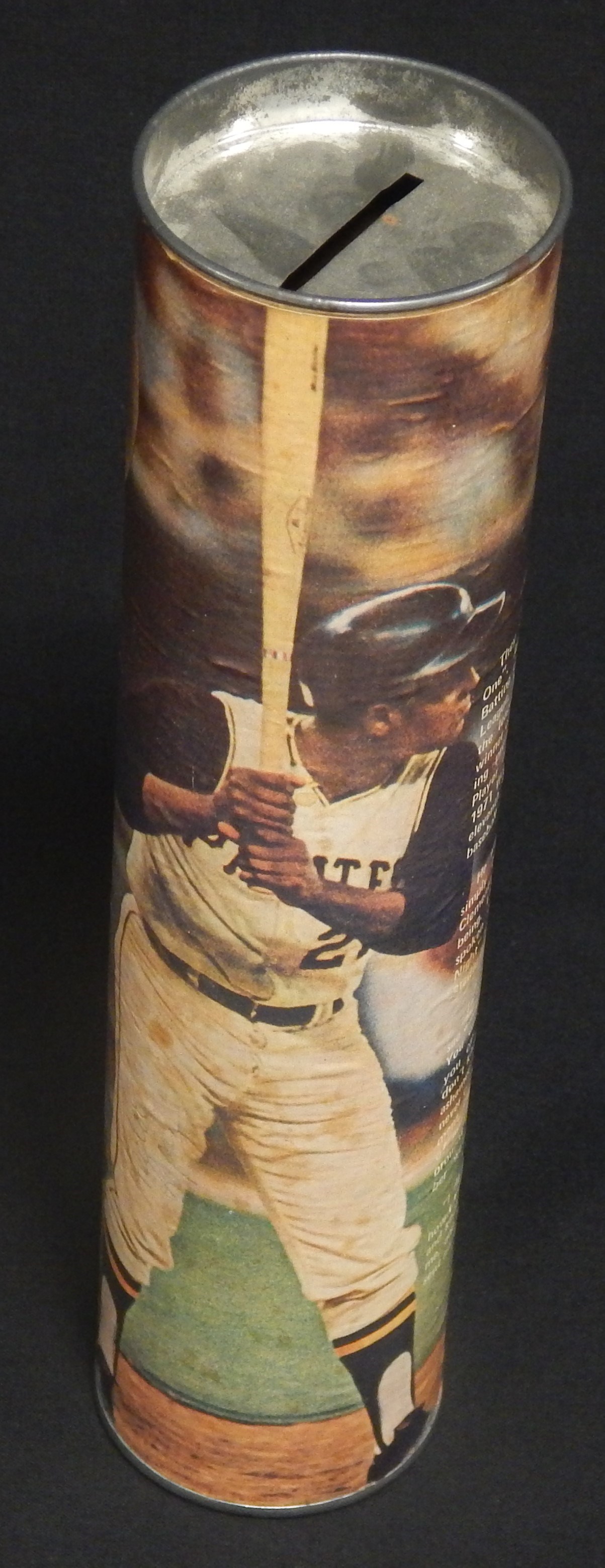 Clemente and Pittsburgh Pirates - Extremely Rare 1972 Roberto Clemente Candy Bank