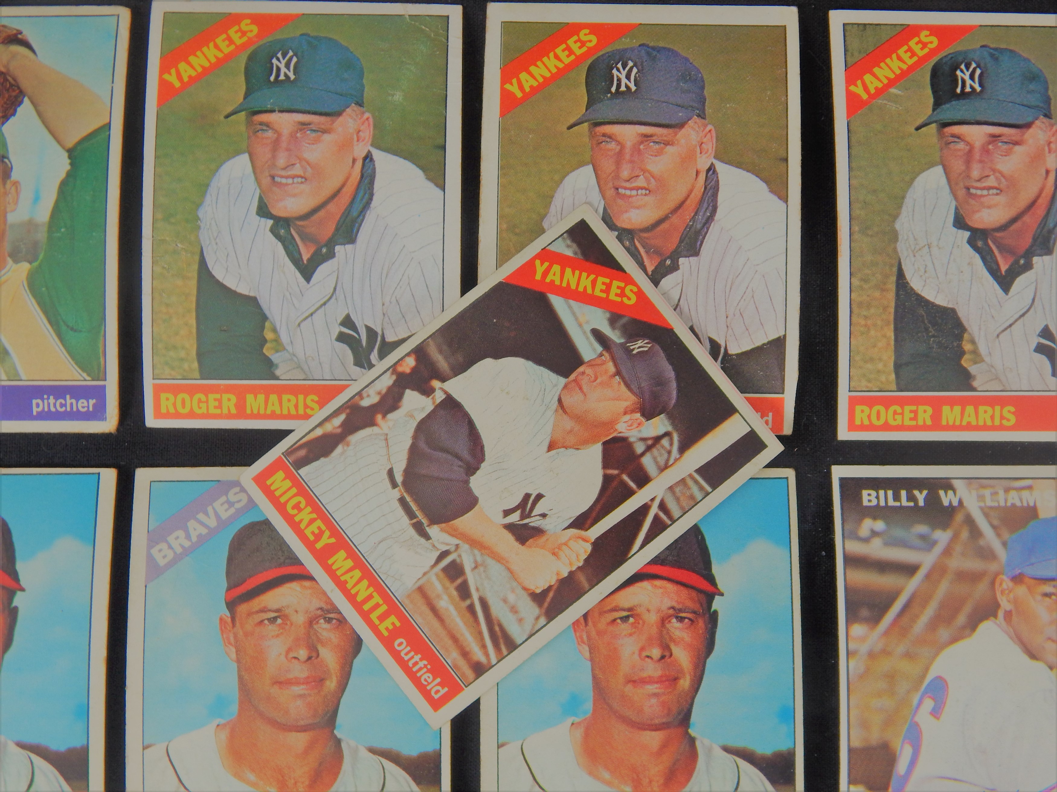 Baseball and Trading Cards - 1966-67 Topps Collection with Many Stars inc. a 1966 Mantle!