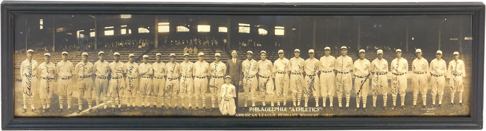 Baseball Autographs - 1929 World Champion Philadelphia Athletics Signed Panoramic Photograph (PSA)