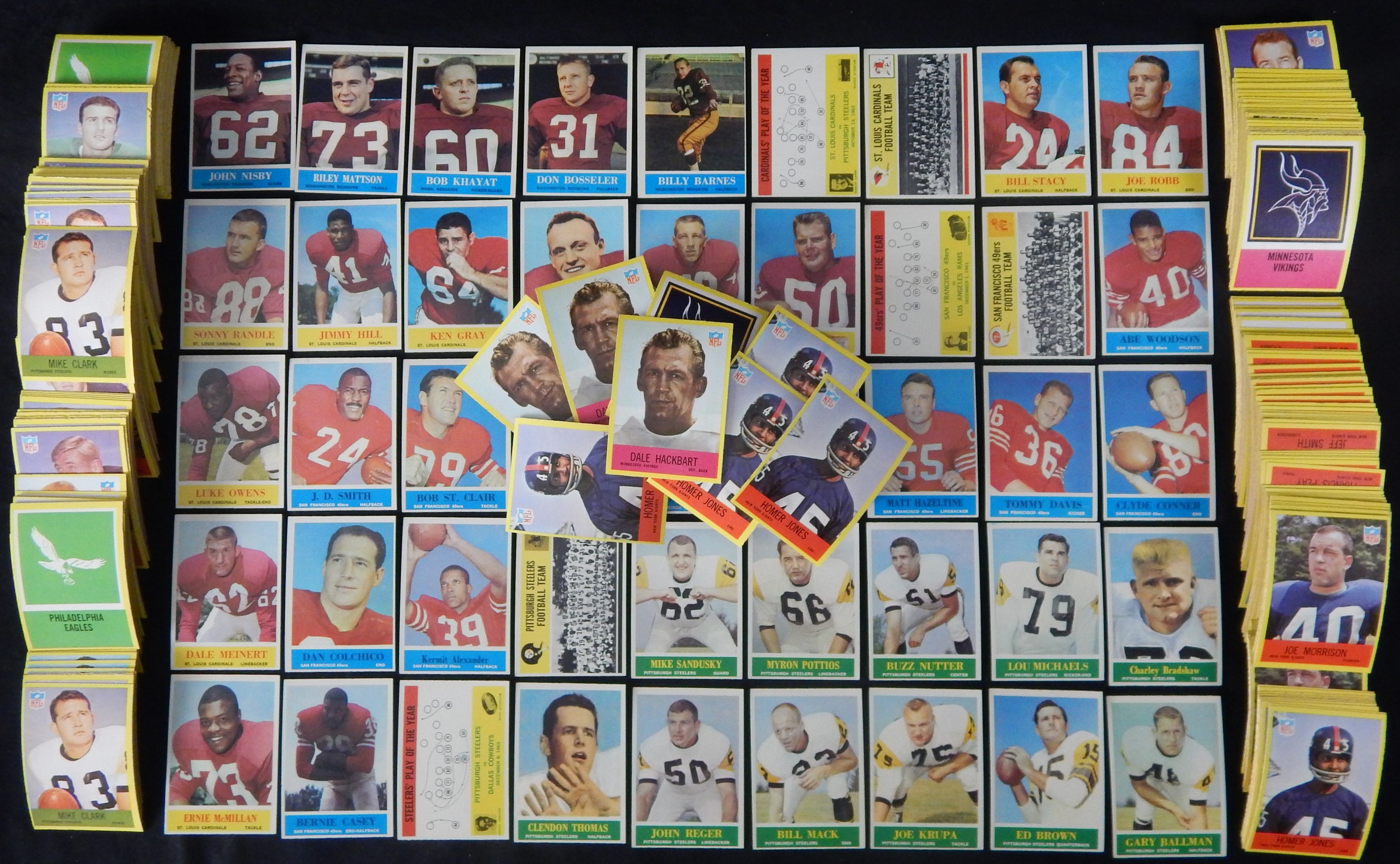 - 1960-67 Fleer and Philadelphia Football Card Lot of (575) Cards