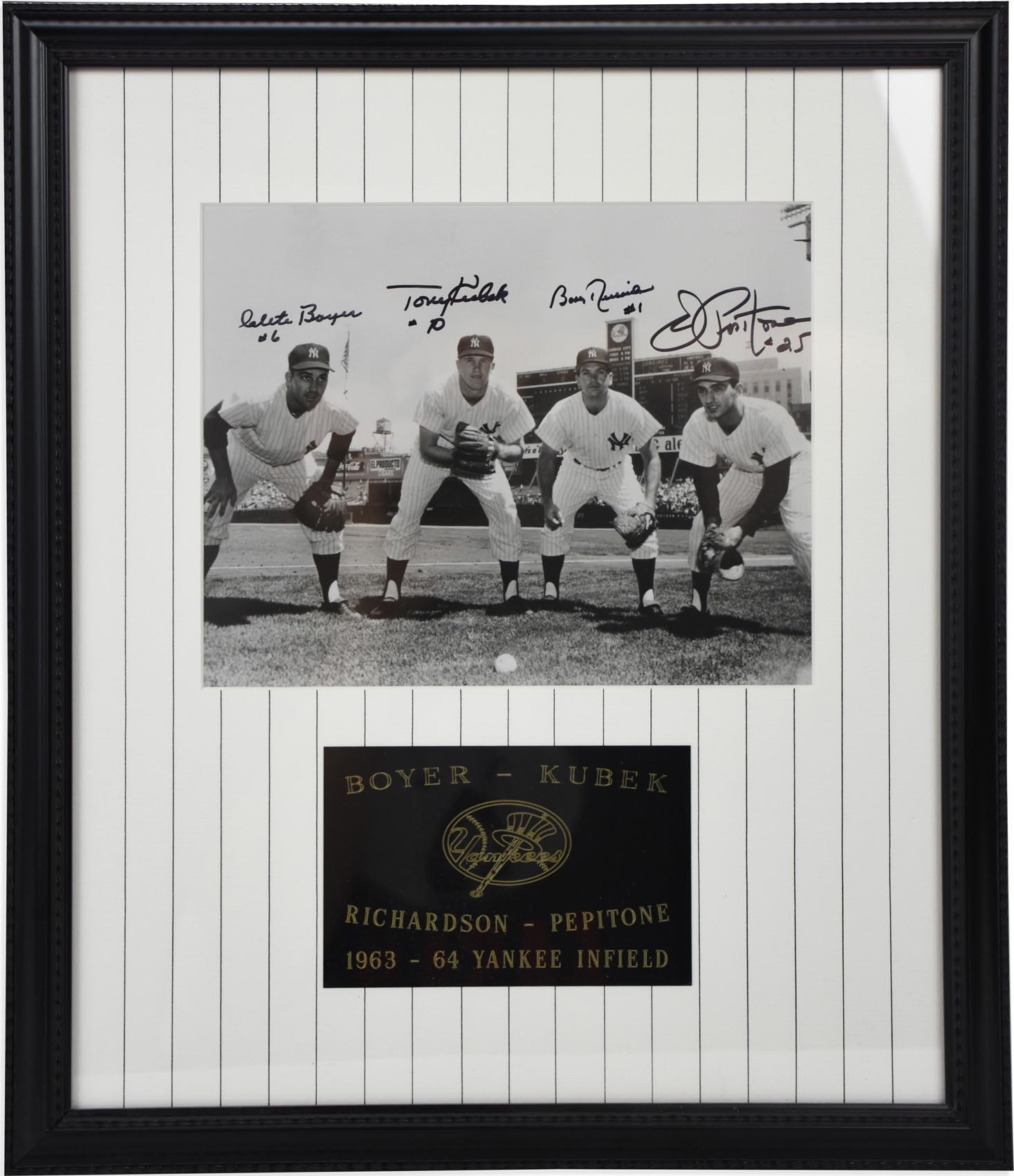 Baseball Autographs - 1960s New York Infield Pair of Signed Displays